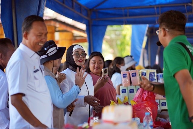 Bontang Kendalikan Inflasi lewat Pasar Murah