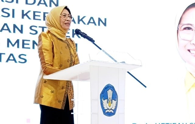 Ketua Komisi X DPR RI Ingatkan Sekolah di Bontang Jujur Isi Dapodik Agar Bantuan Pendidikan Tepat Sasaran
