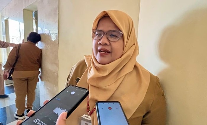 Diskes Balikpapan Pantau Lonjakan ISPA usai Keluhan Hujan Debu, Warga Diimbau Pakai Masker