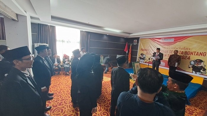 9 Panwaslu Kecamatan Dilantik, Ketua Bawaslu Bontang Ingatkan Integritas dan Profesionalitas