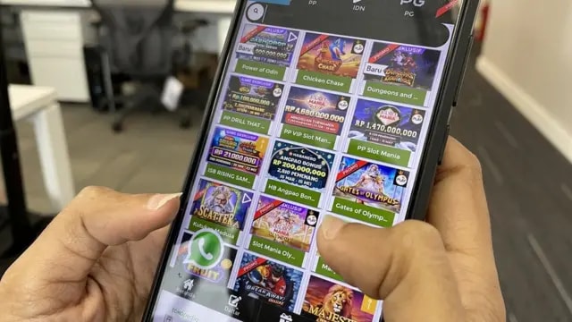 Ketagihan Judi Online, Seorang Sopir Nekat Lukai Perutnya Sendiri