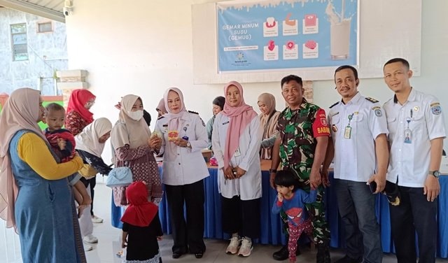 Gemar Minum Susu; Upaya Gunung Telihan Bontang Tingkatkan Gizi Anak