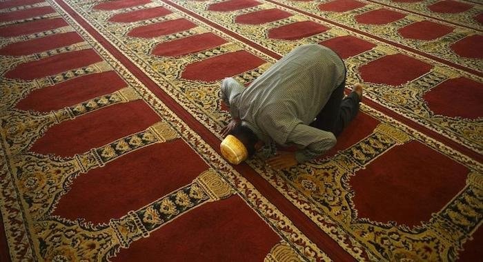 Mengapa Rasulullah SAW Anjurkan Istighfar setelah Salat?