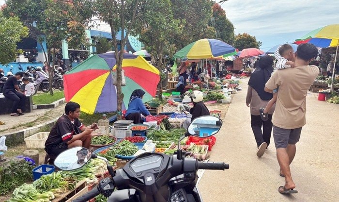 "Pasar Tumpah" di Kutim Bikin Macet, Kapan Ditertibkan?