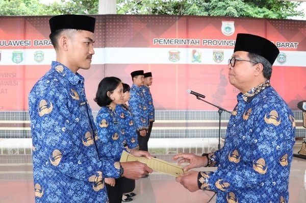 227 CPNS Pemprov Sulbar Formasi 2021 Terima SK PNS