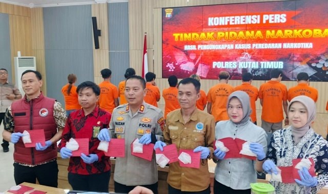 1.700 Jiwa Terselamatkan, Polres Kutim Sita 351 Gram Sabu Senilai Rp500 Juta