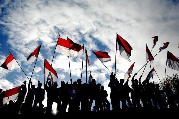 Kaltim Dengungkan "Gerakan 10 Juta Bendera Merah Putih"