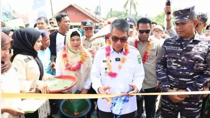 Dukung Ketahanan Pangan, DPRD Kaltim Hadiri Peresmian Wisata Sawah Teluk Pandan