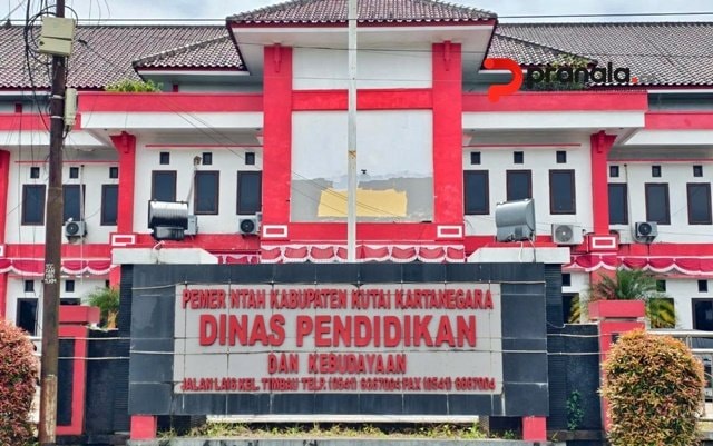 Kejati Kaltim Geledah Disdikbud Kukar Terkait Insentif Guru Puluhan Miliar, Sita Dokumen hingga 8 Ponsel