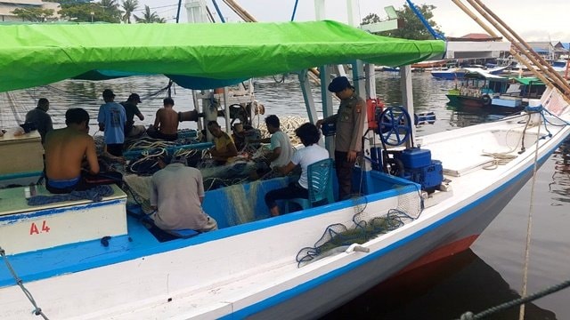 Jaga Keselamatan Nelayan, Sat Polairud Polres Bontang Gelar Patroli dan Imbauan di Perairan