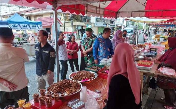 Pastikan Takjil Aman Dikonsumsi, Pemkab Kukar Lakukan Pengawasan Pangan