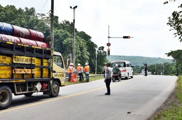 Akhirnya Dipasang! Simpang Padat di Kutim Kini Pakai Lampu Lalu Lintas