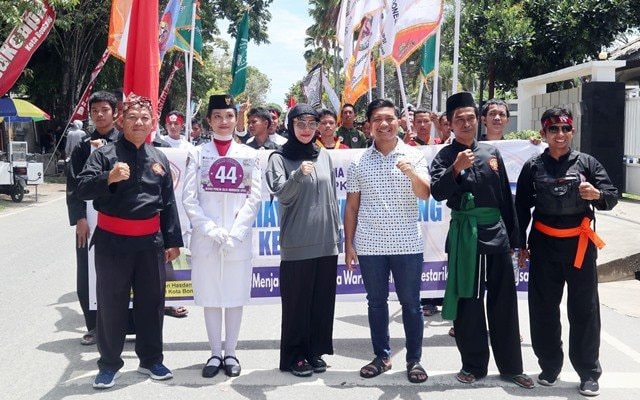 Ratusan Pesilat Tampilkan Keunikan Aliran Silat di Bontang City Carnival 2024