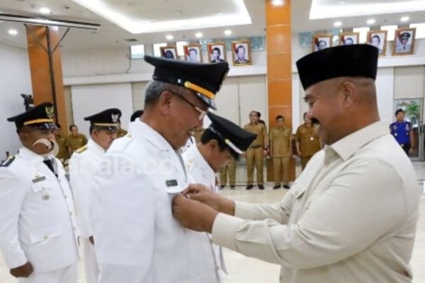 Camat dan Lurah Baru Dilantik, Begini Pesan Bupati Kutai Kartanegara