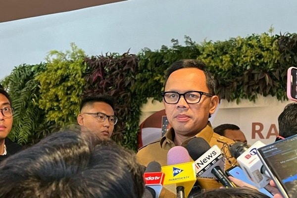 Kemendagri Tunda Distribusi Bansos APBD sampai Pilkada 2024 Usai