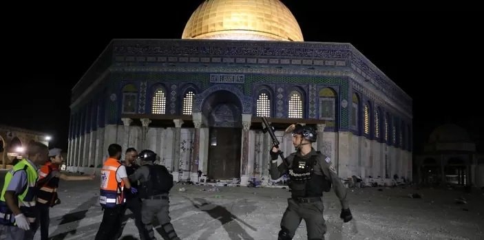 Pasukan Israel Serang Jemaah Masjid Al Aqsa usai Santap Sahur