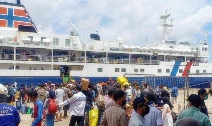 Arus Mudik di Pelabuhan Samarinda Menurun, Pemudik Terurai ke Balikpapan dan Bontang