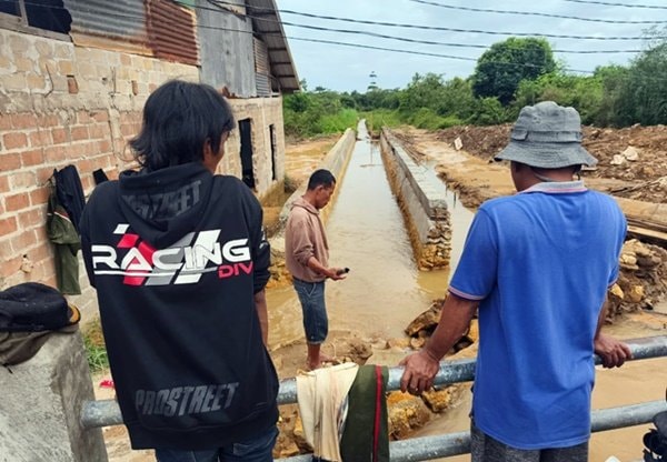 Proyek Drainase di Kanaan Molor, Wawali Bontang Minta Kontraktor Dievaluasi