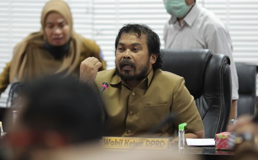 Dikeluhkan Banjir, Tinjau Pendangkalan Sungai di Berebas Tengah