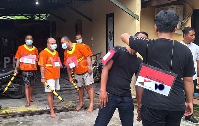Rekonstruksi Kasus Pengeroyokan hingga Tewaskan Satu Korban di Balikpapan Barat Berlangsung Tegang