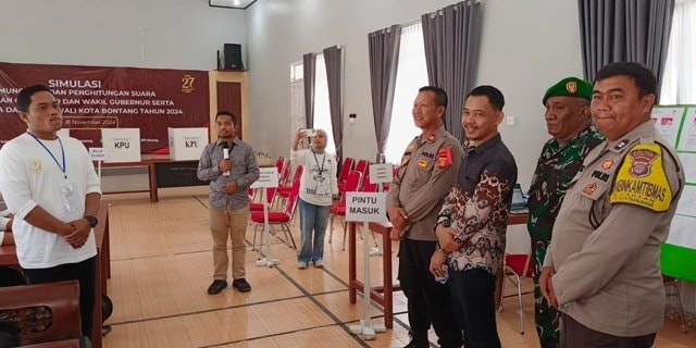 Simulasi Pemilu 2024 di Kelurahan Kanaan Bontang, Persiapan Menuju Demokrasi yang Tertib dan Aman