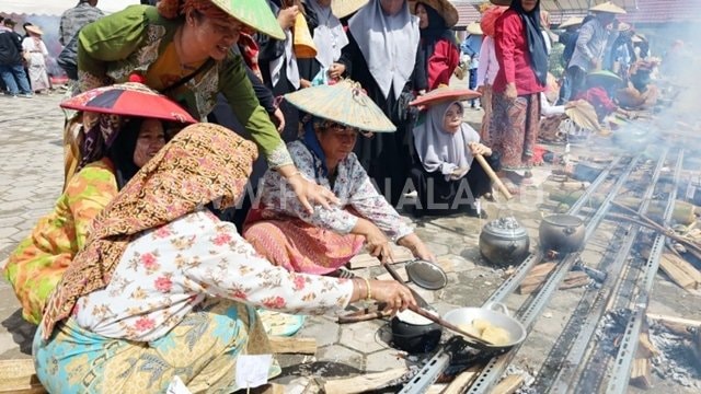 Festival Cerau Nasi Bekepor Seribu Kenceng: Hidupkan Tradisi dan Menarik Wisatawan ke Kutai Kartanegara