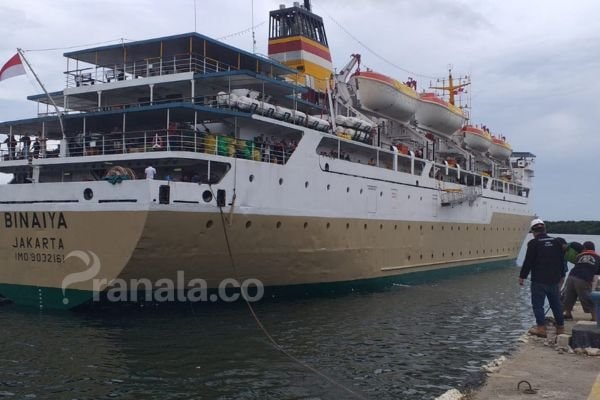 663 Penumpang Berangkat dari Pelabuhan Lok Tuan Naik KM Binaiya