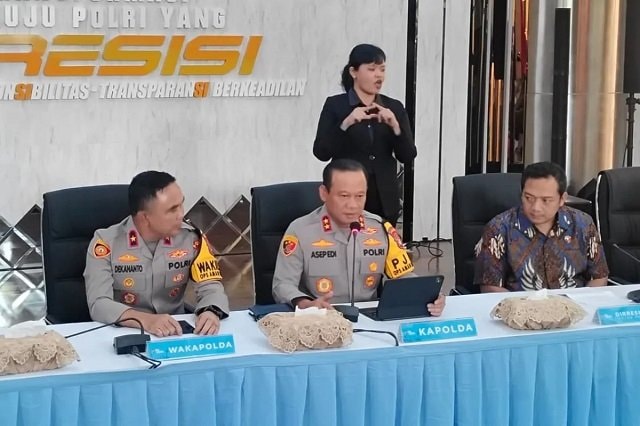 Kasus Ijazah Palsu Jokowi, Polda Metro Jaya Tetapkan 8 Tersangka: Libatkan Ahli Pidana hingga Ahli Bahasa
