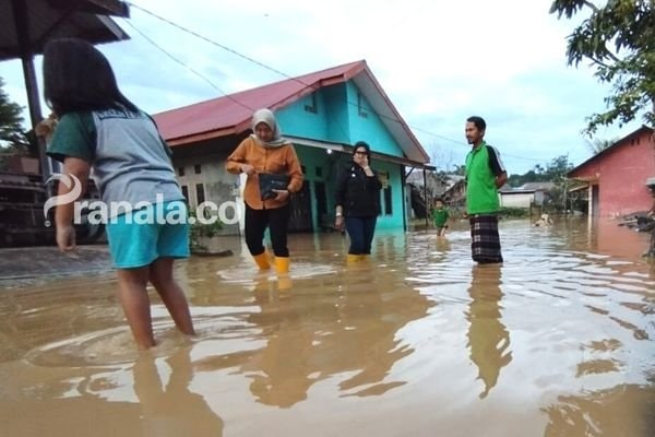 Tetap Waspada! Banjir Setinggi 1 Meter Lebih Rendam Telihan