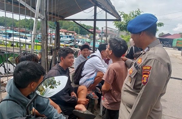 Liburan Aman, Sat Polairud Polres Bontang Edukasi Siswa soal Keselamatan di Laut