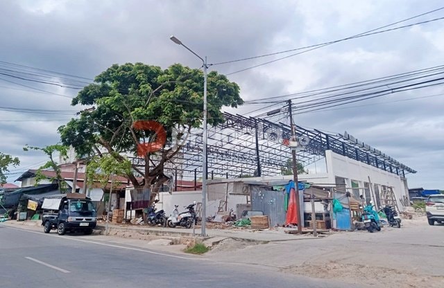 Izin Bangunan Belum Lengkap: Warga Bontang Disetop, Koperasi Merah Putih Jalan Terus