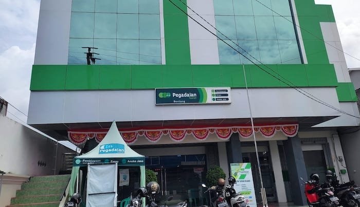 Warga Bontang Ramai-Ramai ke Pegadaian demi Bertahan Hidup