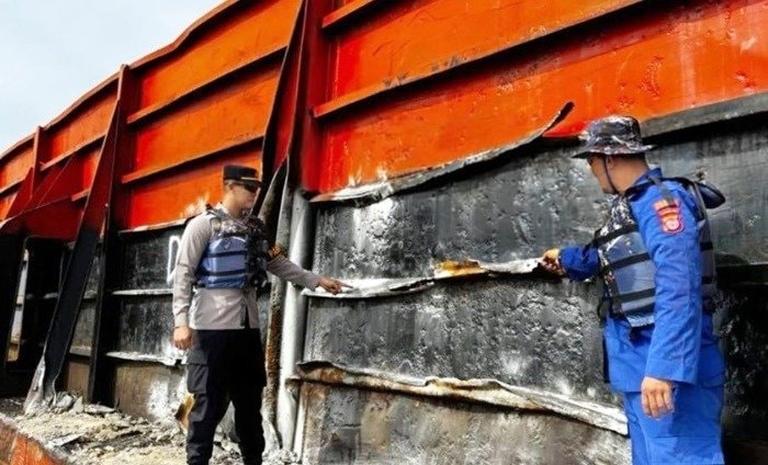 Tongkang Tabrak Pilar Jembatan Mahulu Samarinda, Polisi Lakukan Penyelidikan