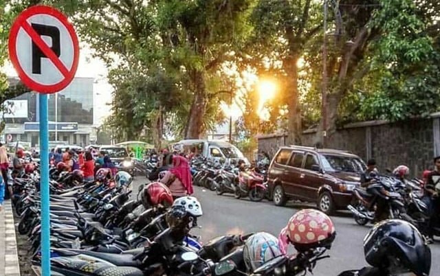 Parkir Liar di Samarinda Disorot