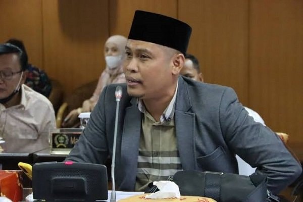 Soal Kebijakan Penghapusan Skripsi, DPRD Kaltim Saran Ganti Jurnal Ilmiah dan Praktik Kerja