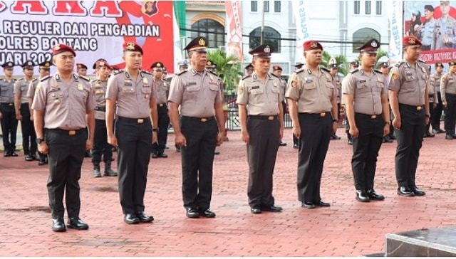 Selamat! 12 Anggota Polres Bontang Terima Penghargaan