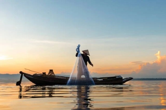 Nelayan Pulau Miang Kutim Mengeluh: Dulu Pulang Bawa Puluhan Kilo, Kini Satu Ikan Pun Susah