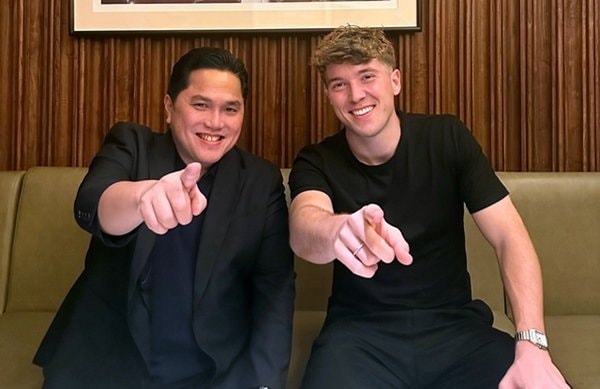 Erick Thohir Unggah Foto bersama Ole Romeny, Gaya Foto Bikin Penasaran