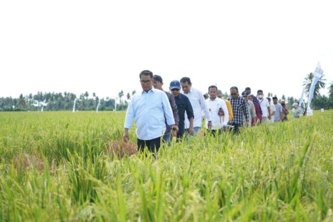 Diakhir Tugasnya, Akmal Malik Datangkan Bantuan Alsintan