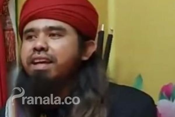Ini Dia Sosok Gus Samsudin, Tukang Rongsok Mendadak Sakti di YouTube