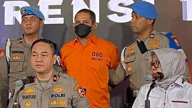 Eks Kapolres Ngada Diduga Buat dan Sebarkan Video Porno Anak di Dark Web