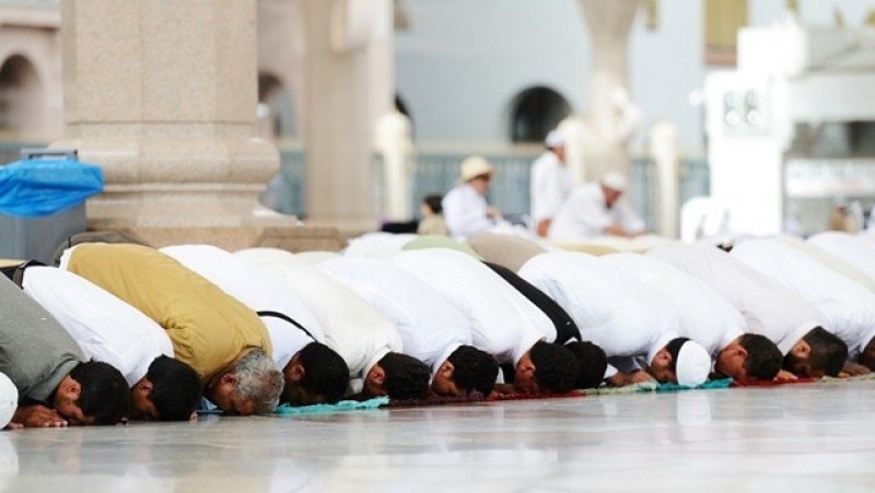 Keutamaan Salat Jumat