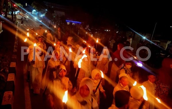 Digelar Besok, Ribuan Warga Bontang Siap Meriahkan Pawai Obor Sambut Ramadan