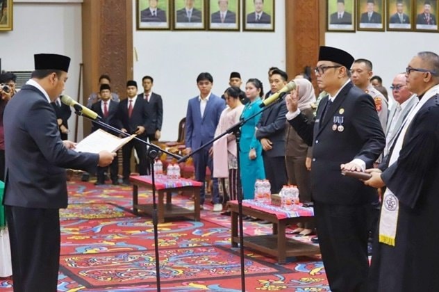 Erick Victory Resmi Dilantik jadi Sekda Kutai Barat