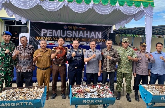 Ratusan Ribu Rokok Ilegal di Kutim Dimusnahkan, Negara Rugi Jutaan