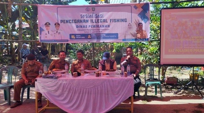 Demi Laut yang Sehat, Polres Pangkep Gencarkan Sosialisasi Illegal Fishing di Pulau Karanrang