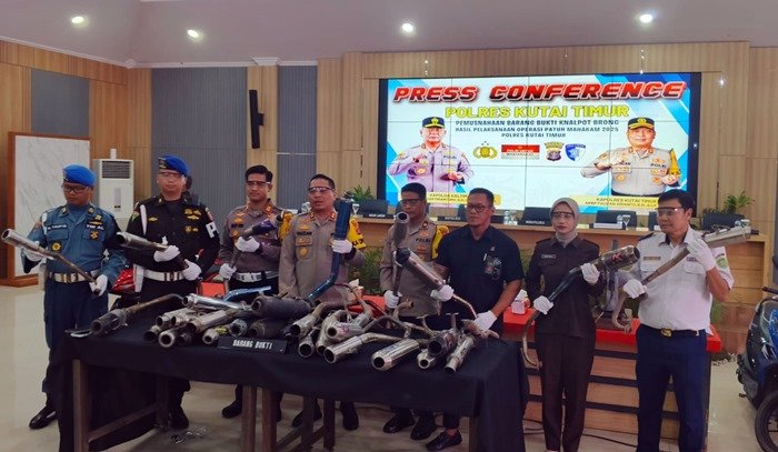 Operasi Patuh Mahakam 2025 di Kutim: 557 Pelanggar Ditindak, 33 Knalpot Brong Dimusnahkan