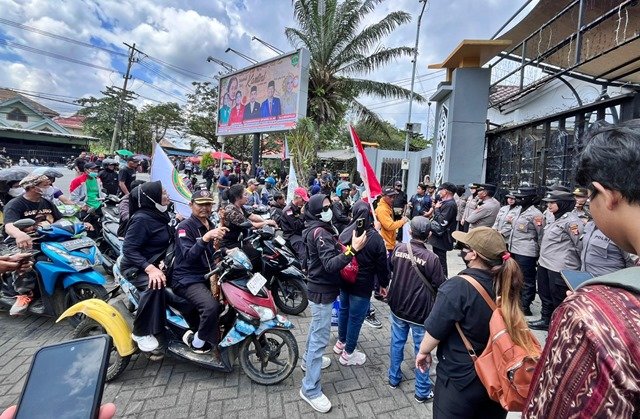 Aksi Disabilitas di DPRD Kaltim Tuntut BST dan Jaminan Kesehatan Dipulihkan