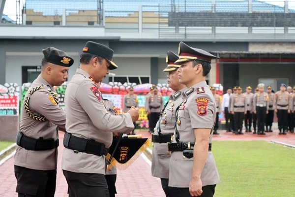 Kapolresta Samarinda Berganti, Kombes Pol Hendri Umar Gantikan Kombes Pol Ary Fadli