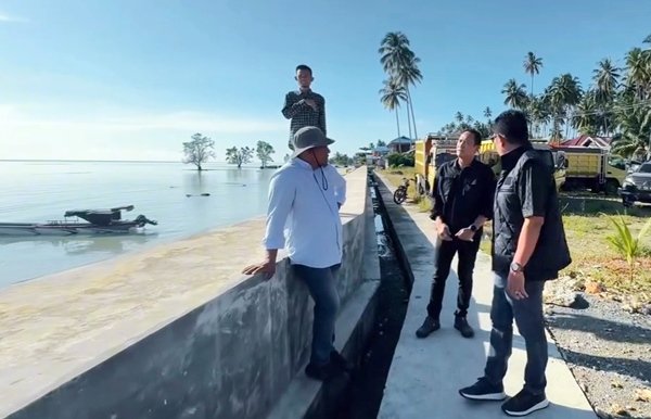 Pansus DPRD Kaltim Temukan Bangunan di Bibir Pantai Biduk-Biduk Berau, Warga Diminta Setop Pembangunan Liar